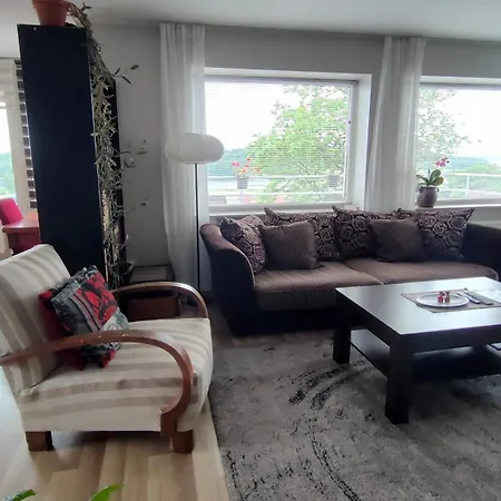 Διαμέρισμα With Terrace On The Hillside Of *